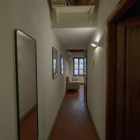 Traditional Florentine 1Br Apartment Close To Piazza Santa Croce Florenţa Exterior foto