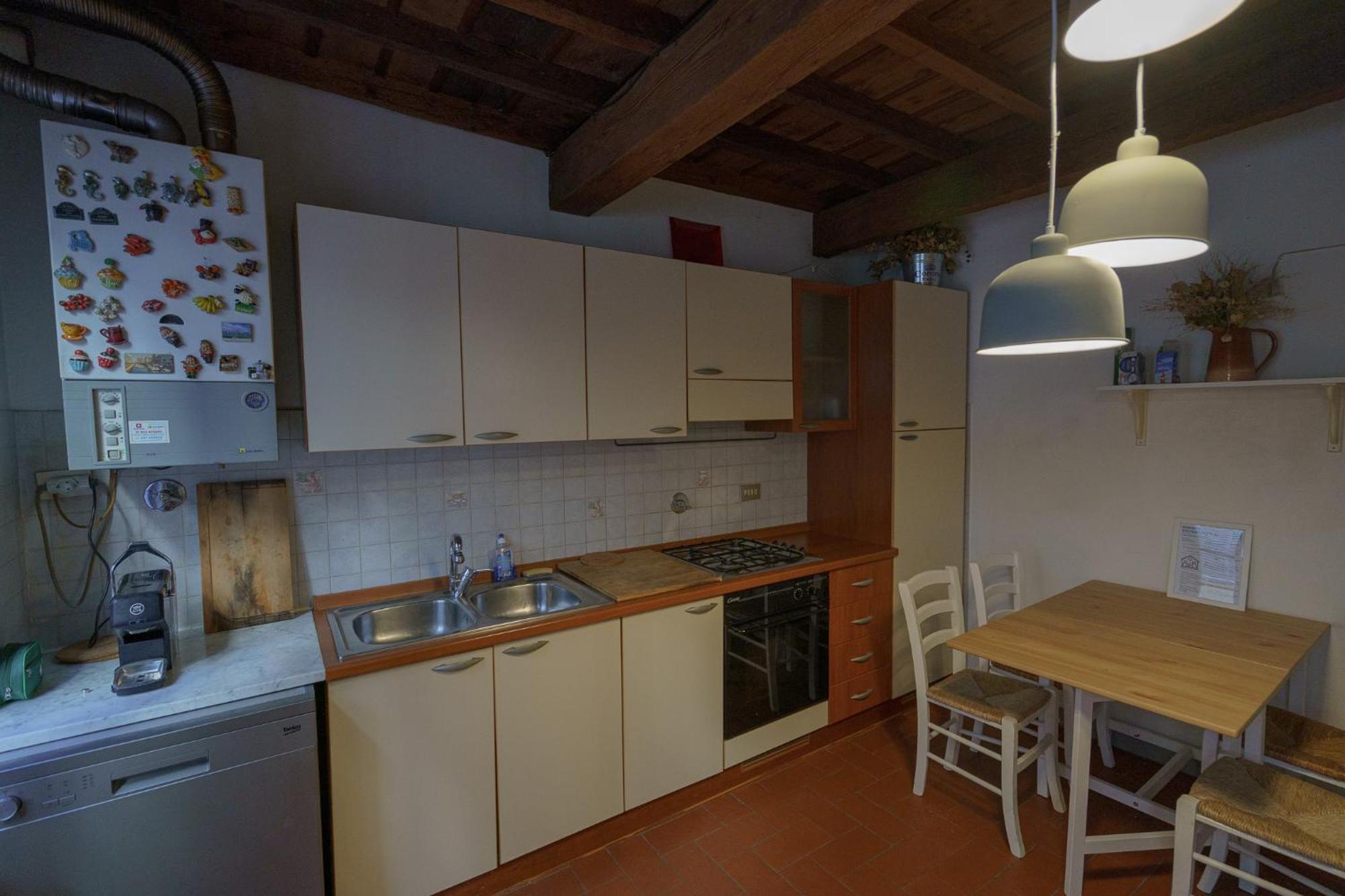 Traditional Florentine 1Br Apartment Close To Piazza Santa Croce Florenţa Exterior foto