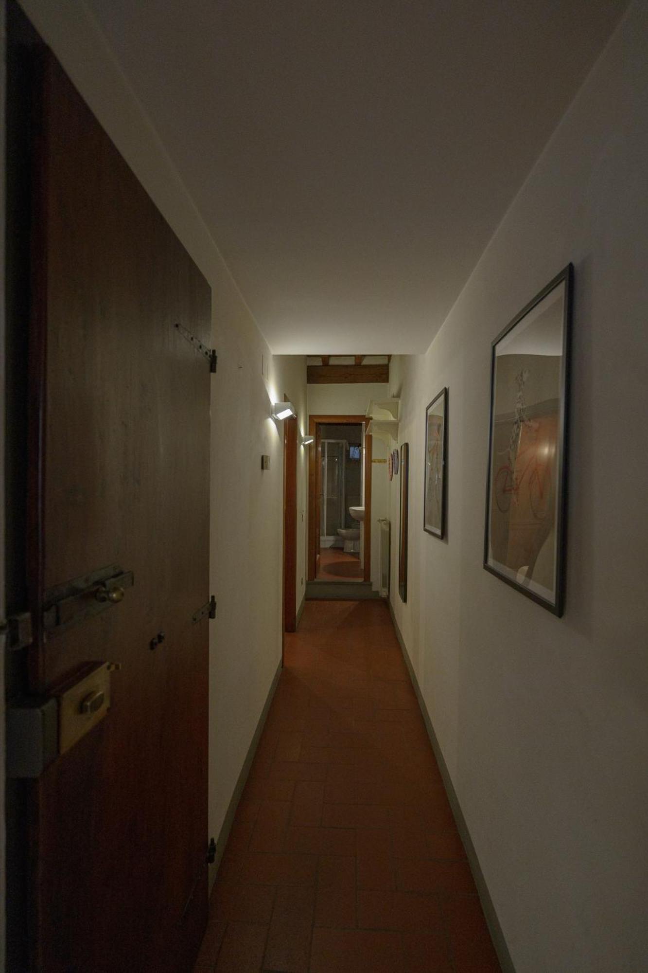Traditional Florentine 1Br Apartment Close To Piazza Santa Croce Florenţa Exterior foto